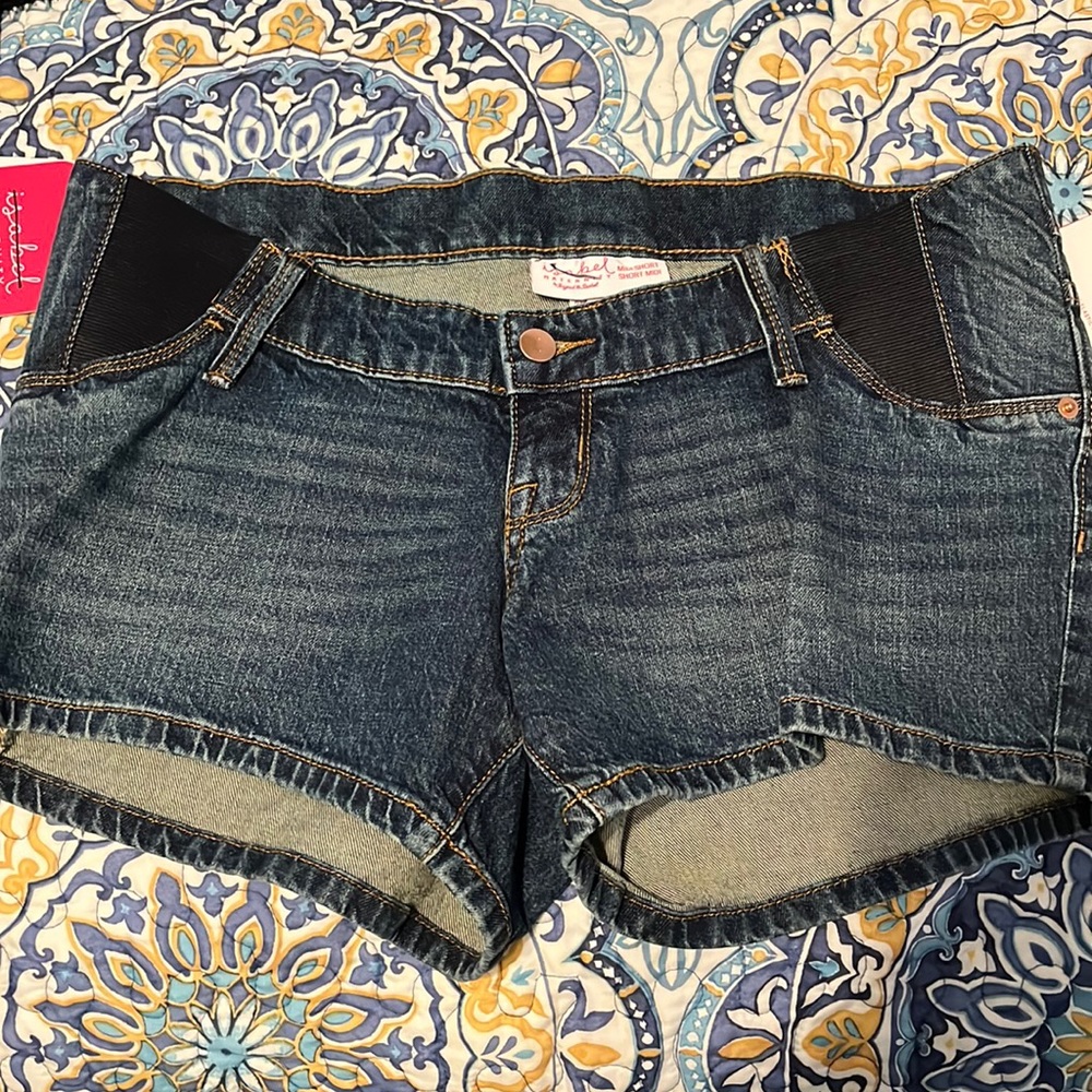 Brand new maternity shorts
